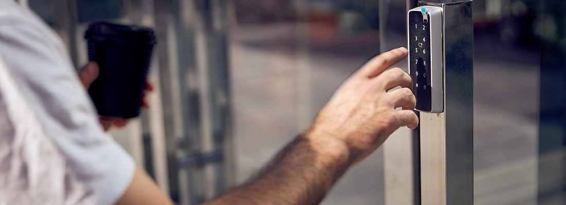 Enhance Storefront Security with Access Control Systems in Winter Garden, FL